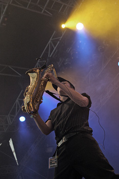 sax_h02