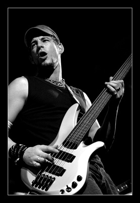 AREA51_bass_h01