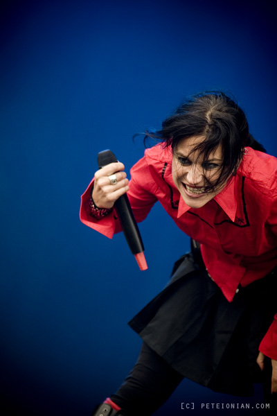 2009-06-20_Nova Rock_Lacuna Coil_IMG_2583